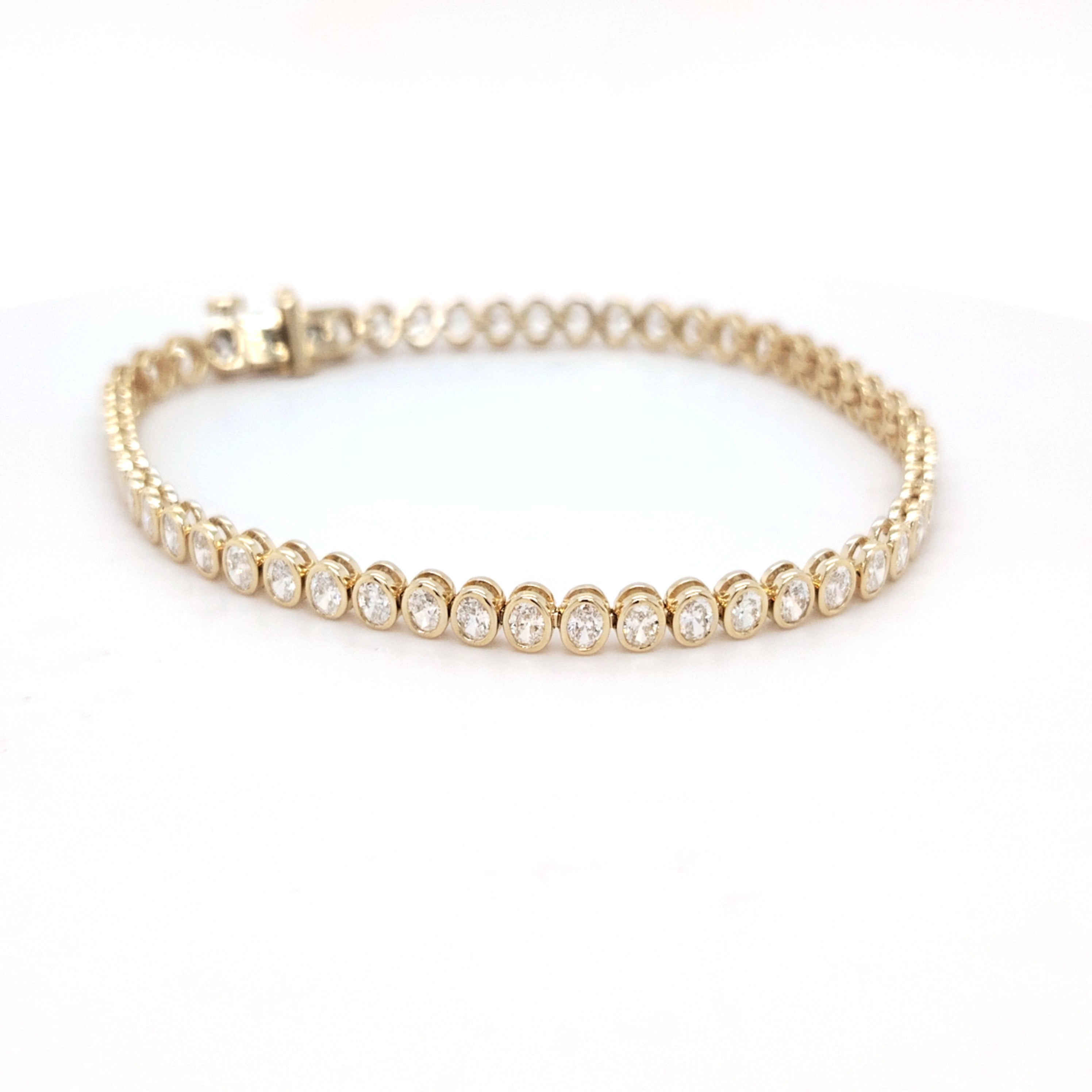 Oval Diamond Bezel Bracelet