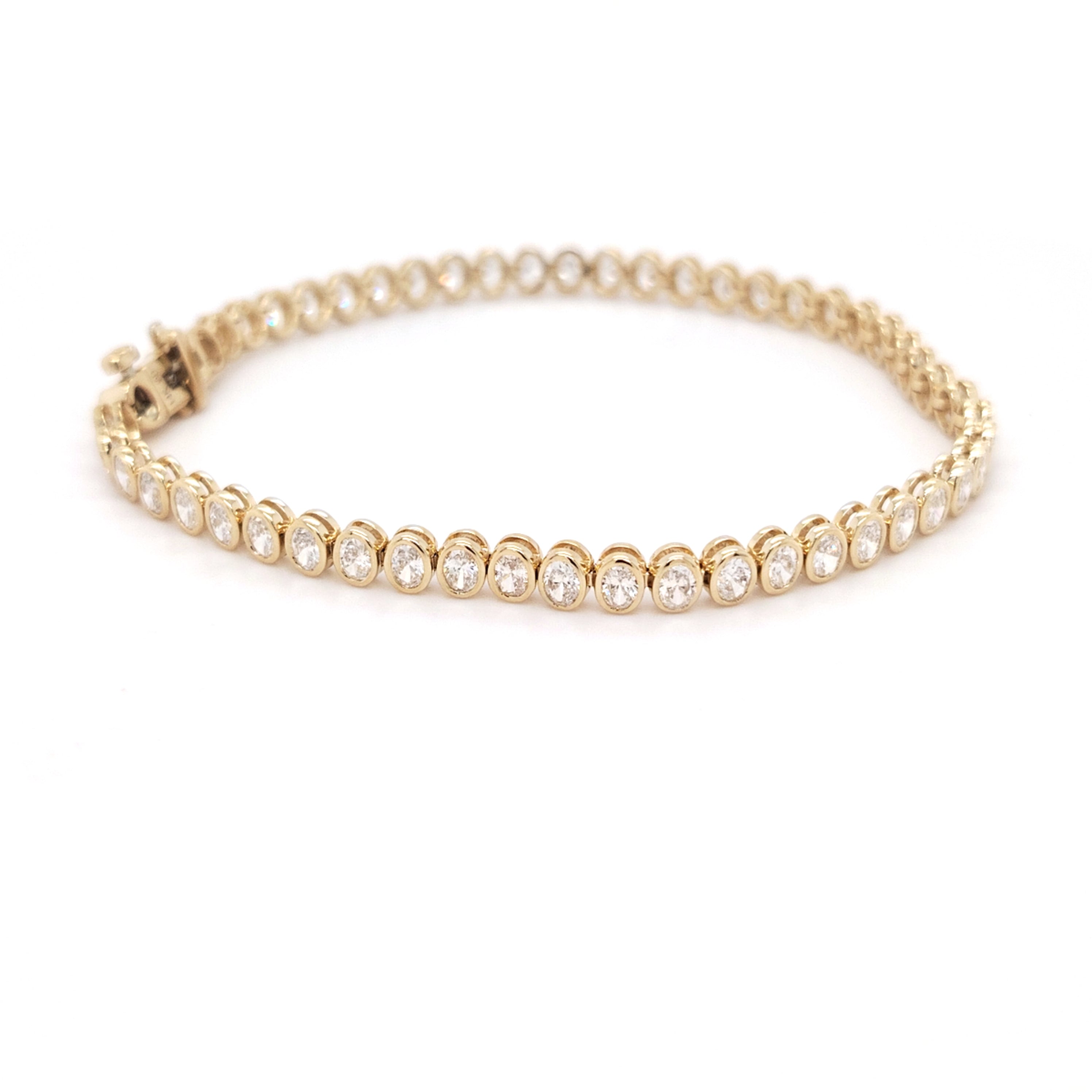 Oval Diamond Bezel Bracelet