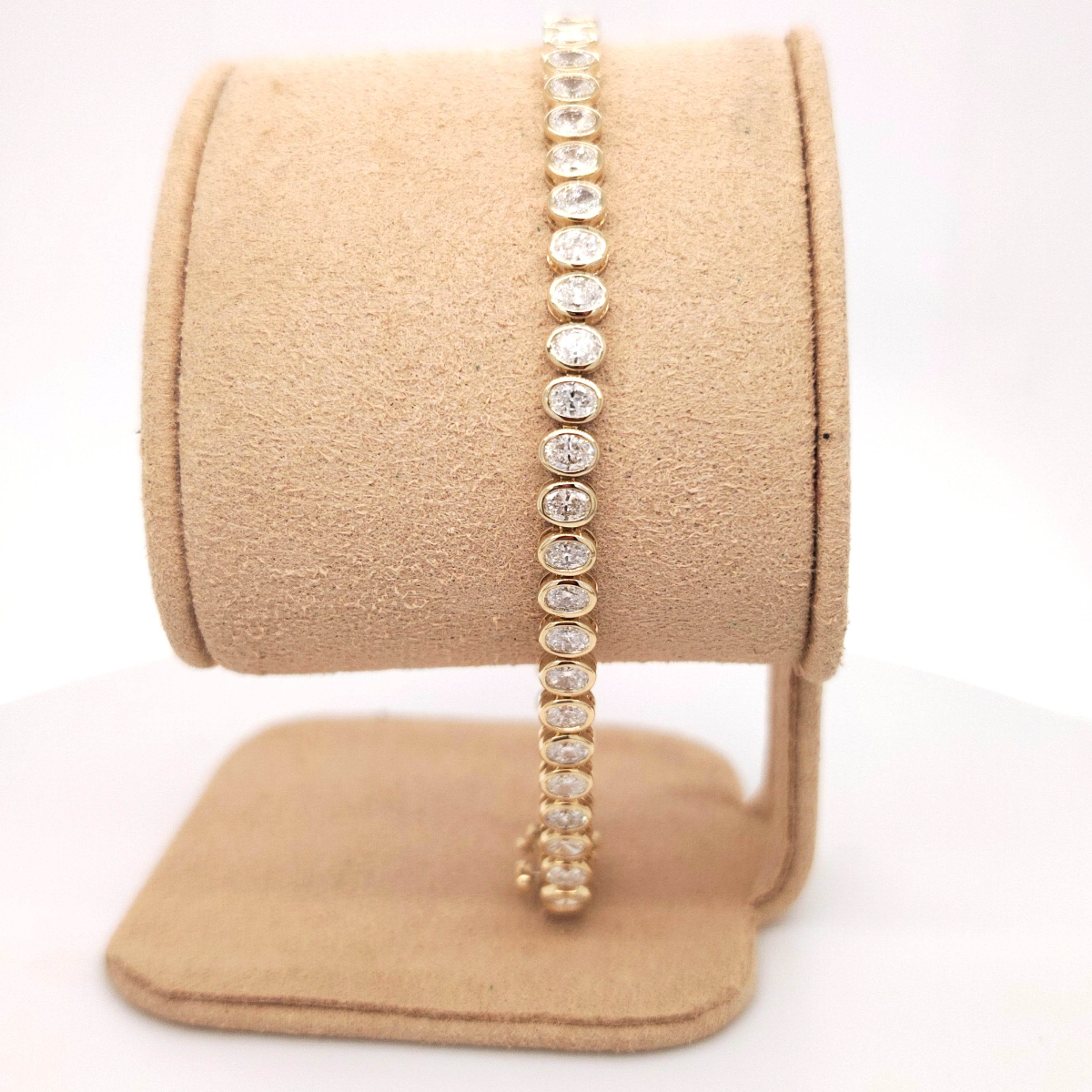 Oval Diamond Bezel Bracelet