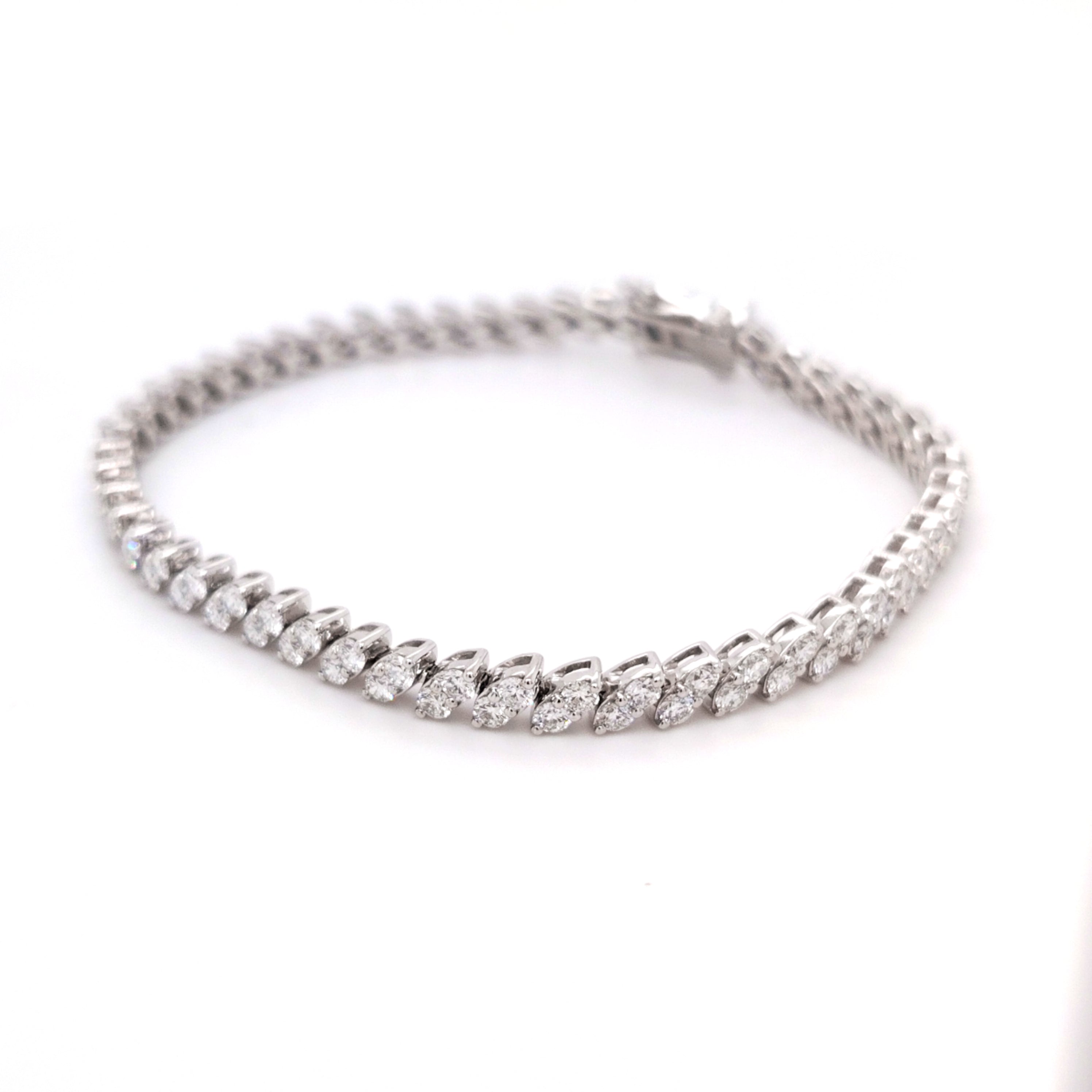 Diagonal-Cluster Diamond Tennis Bracelet