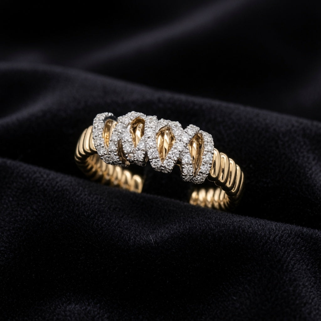 18K Twisted Aura Diamond Ring