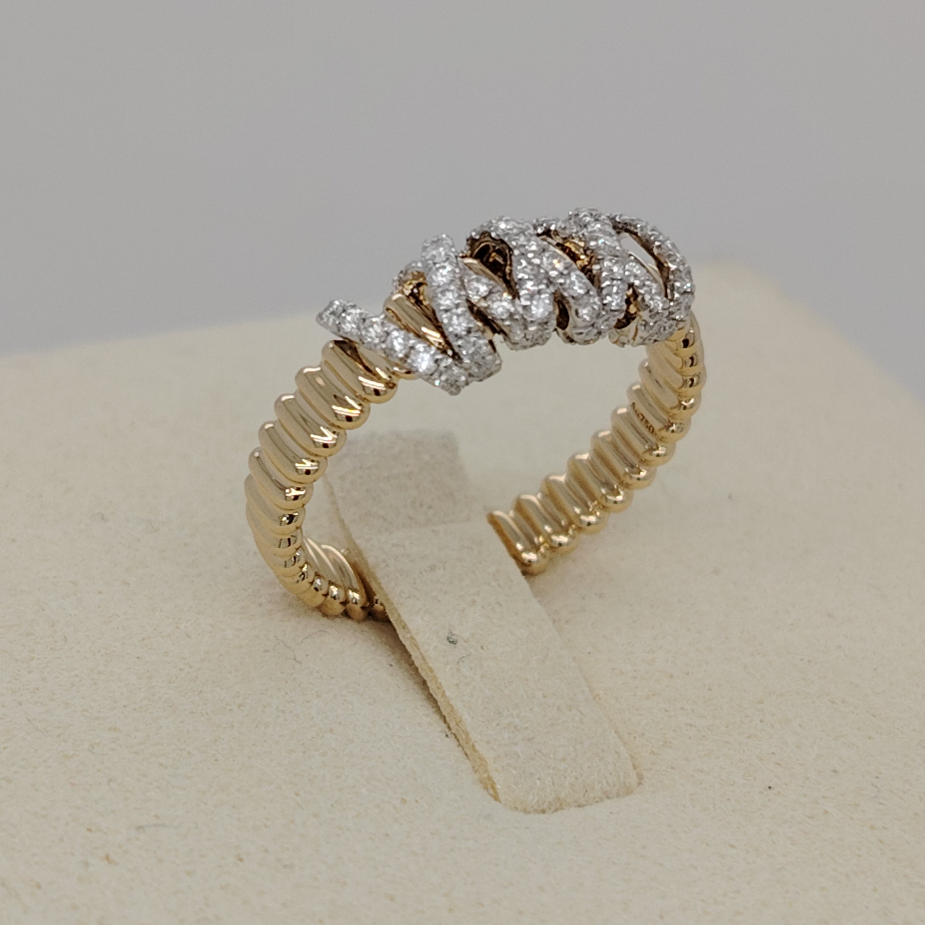 Luxe Harmony Diamond Ring