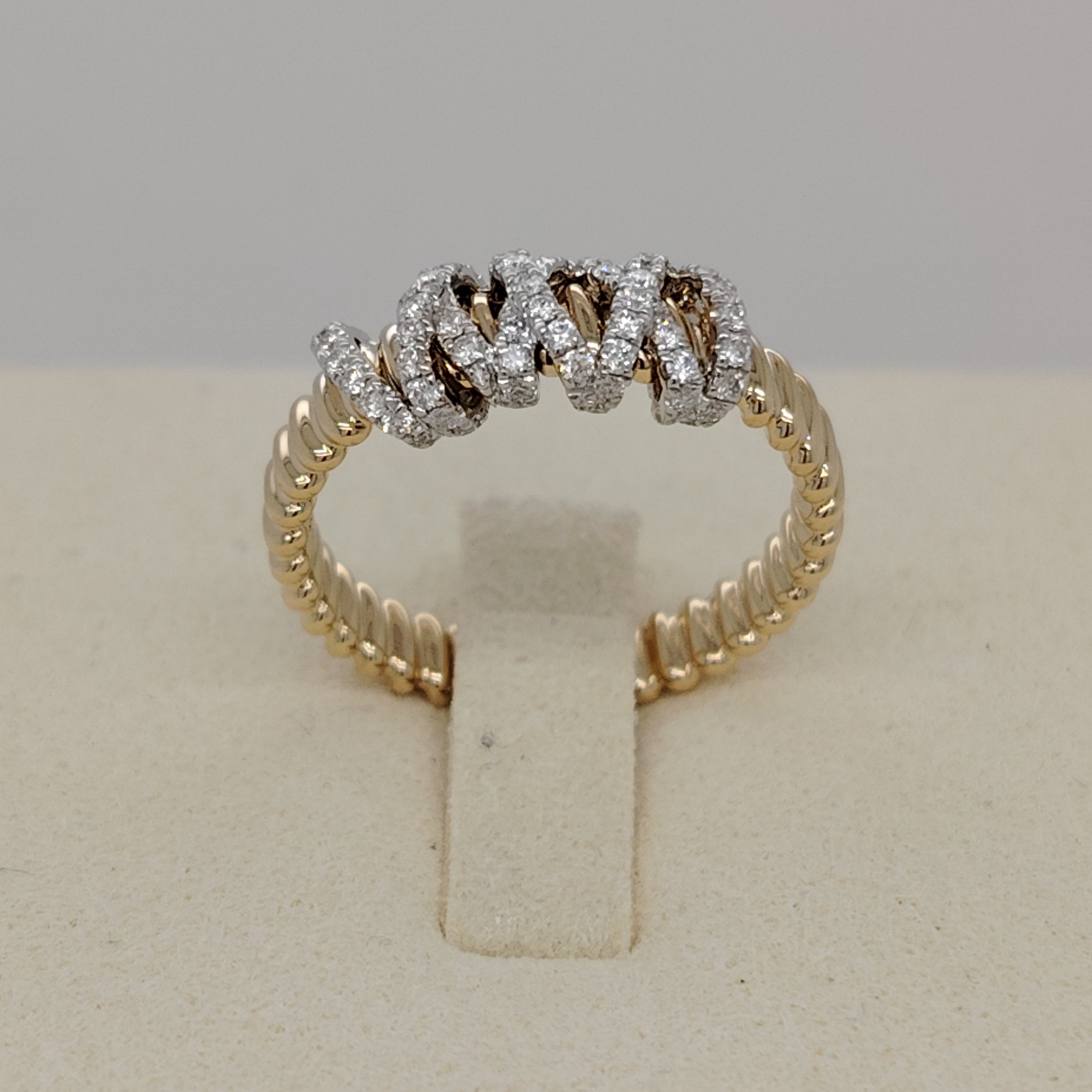 Luxe Harmony Diamond Ring