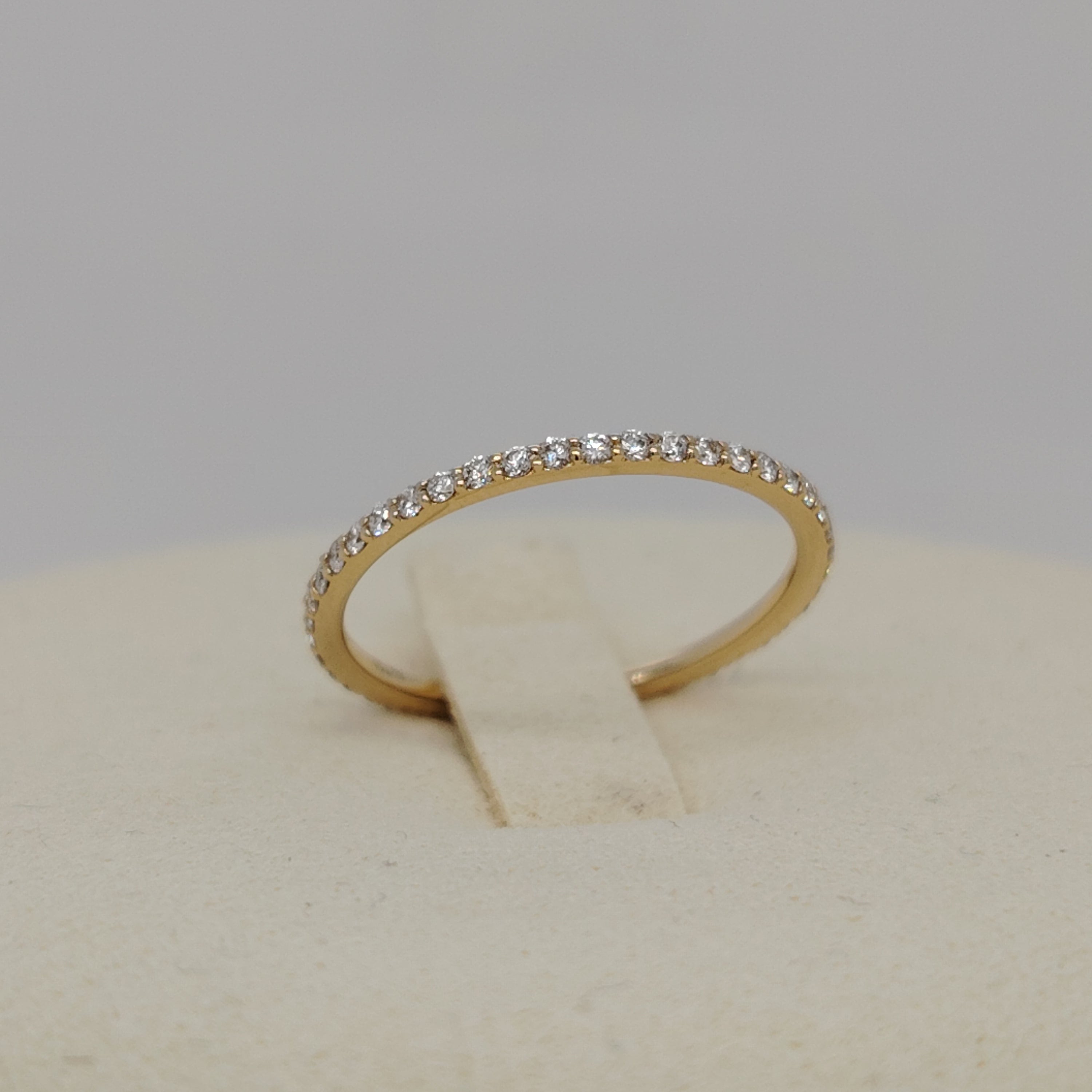 Classic Spark Diamond Ring