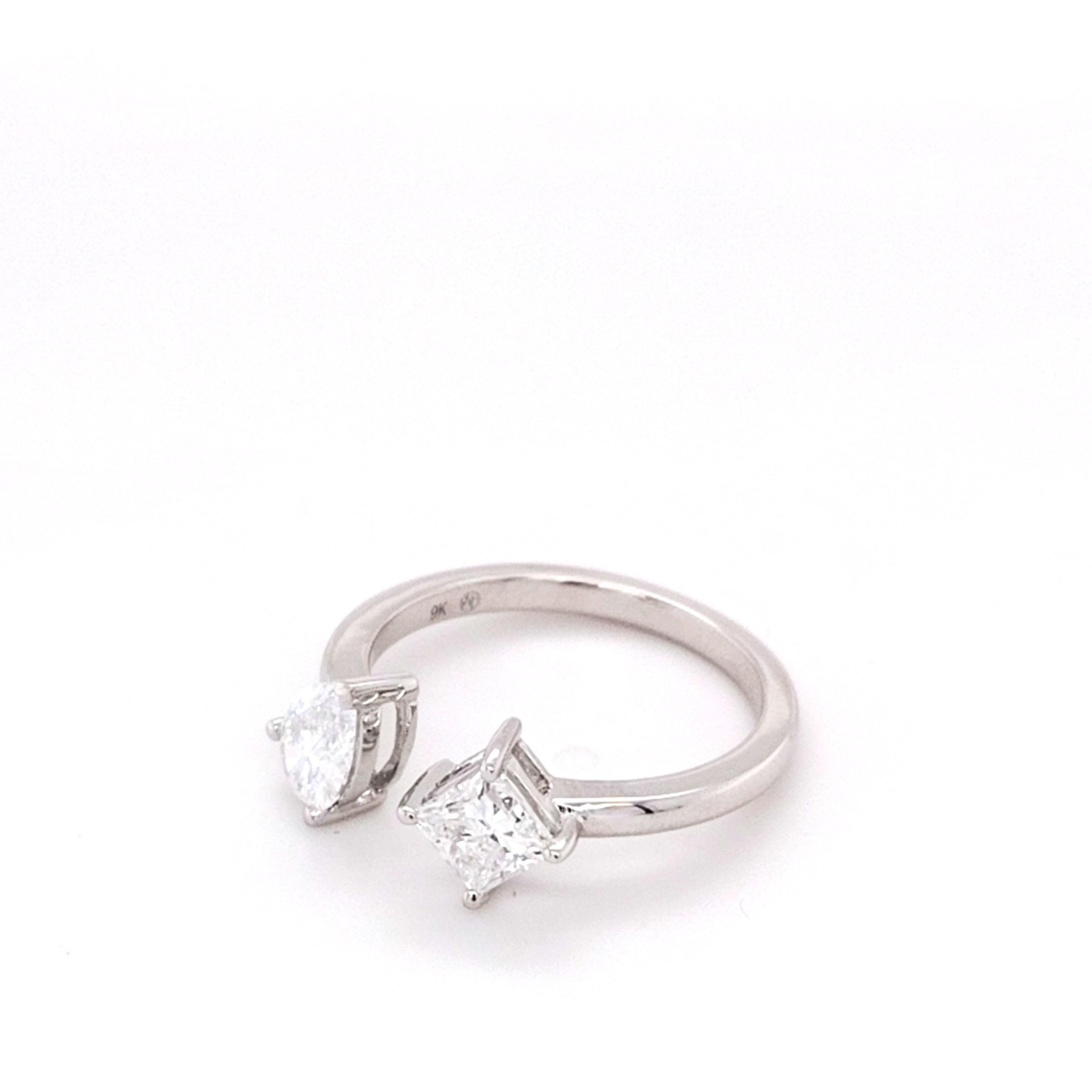 Elegant White Gold Diamond Ring