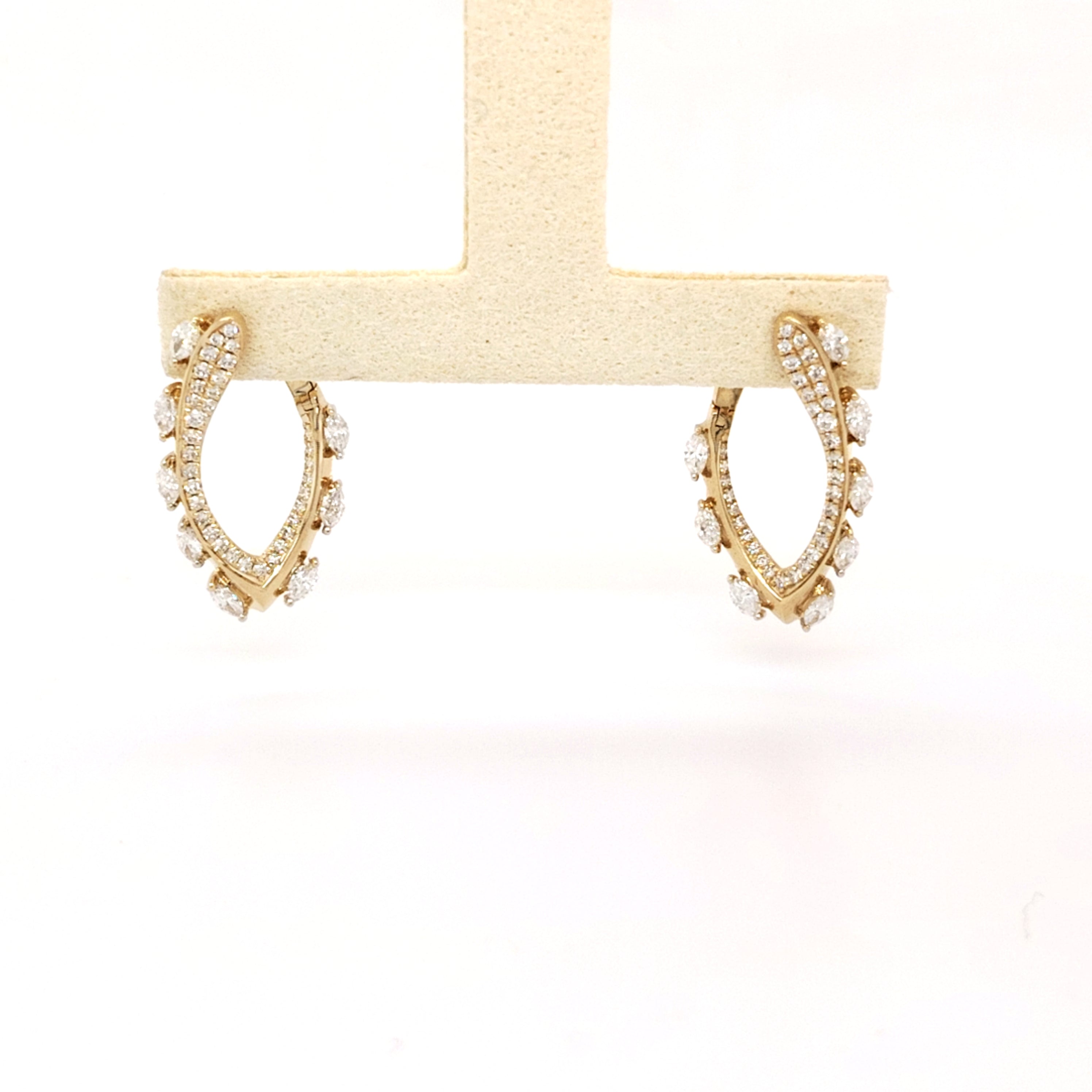 AURUM MARQUISE HOOPS