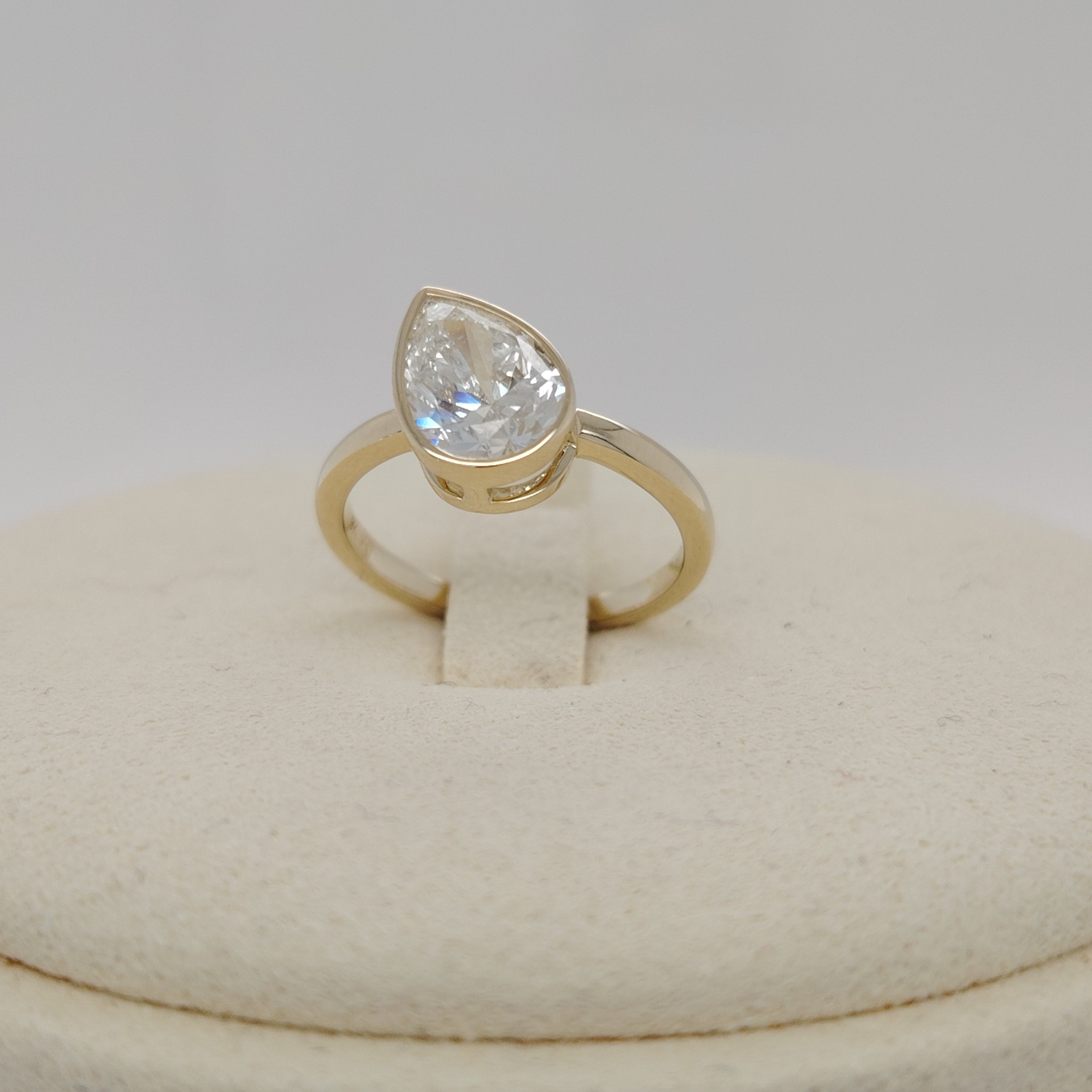Lab Grown Diamond Pear Solitaire Ring