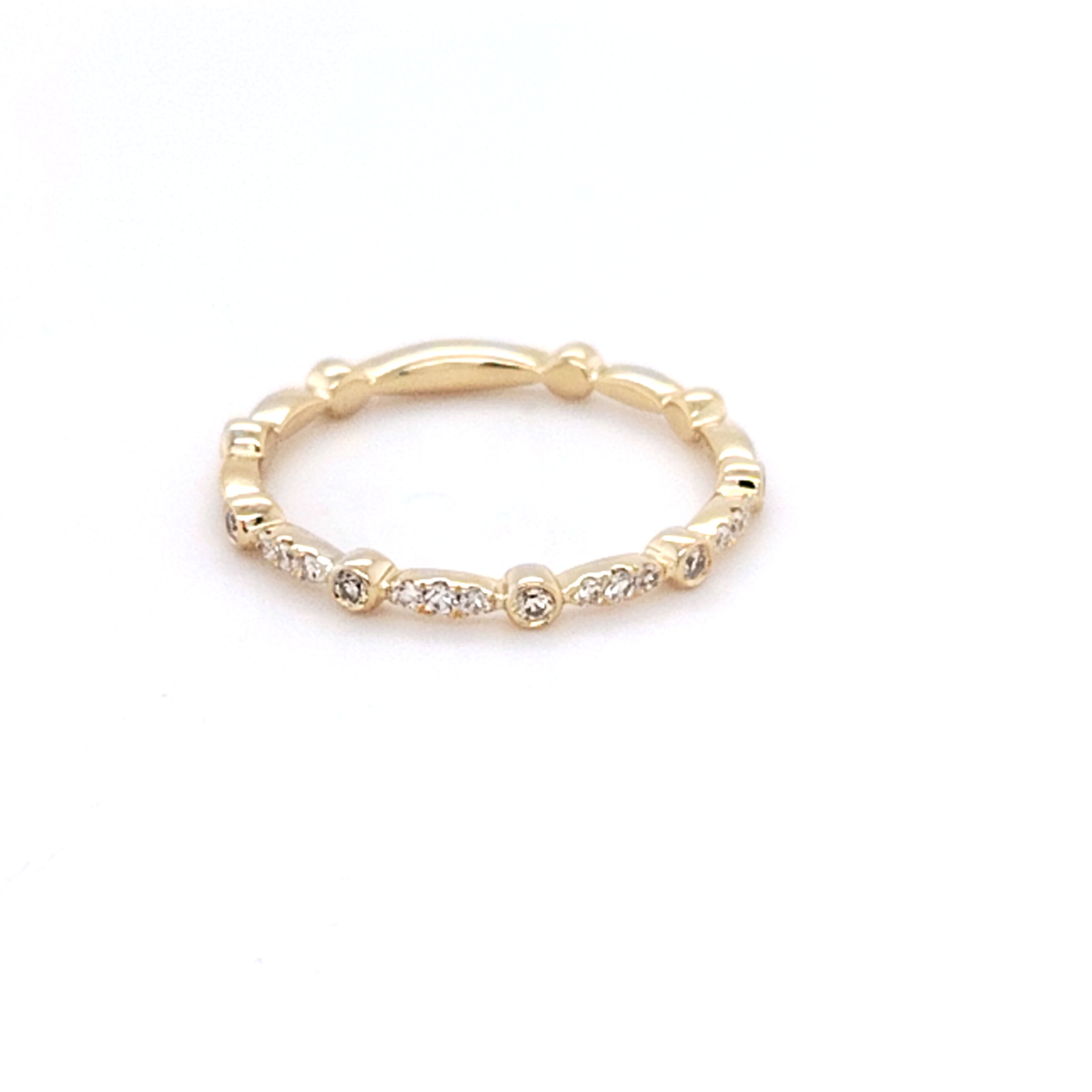 Elegant Bezel Diamond Ring