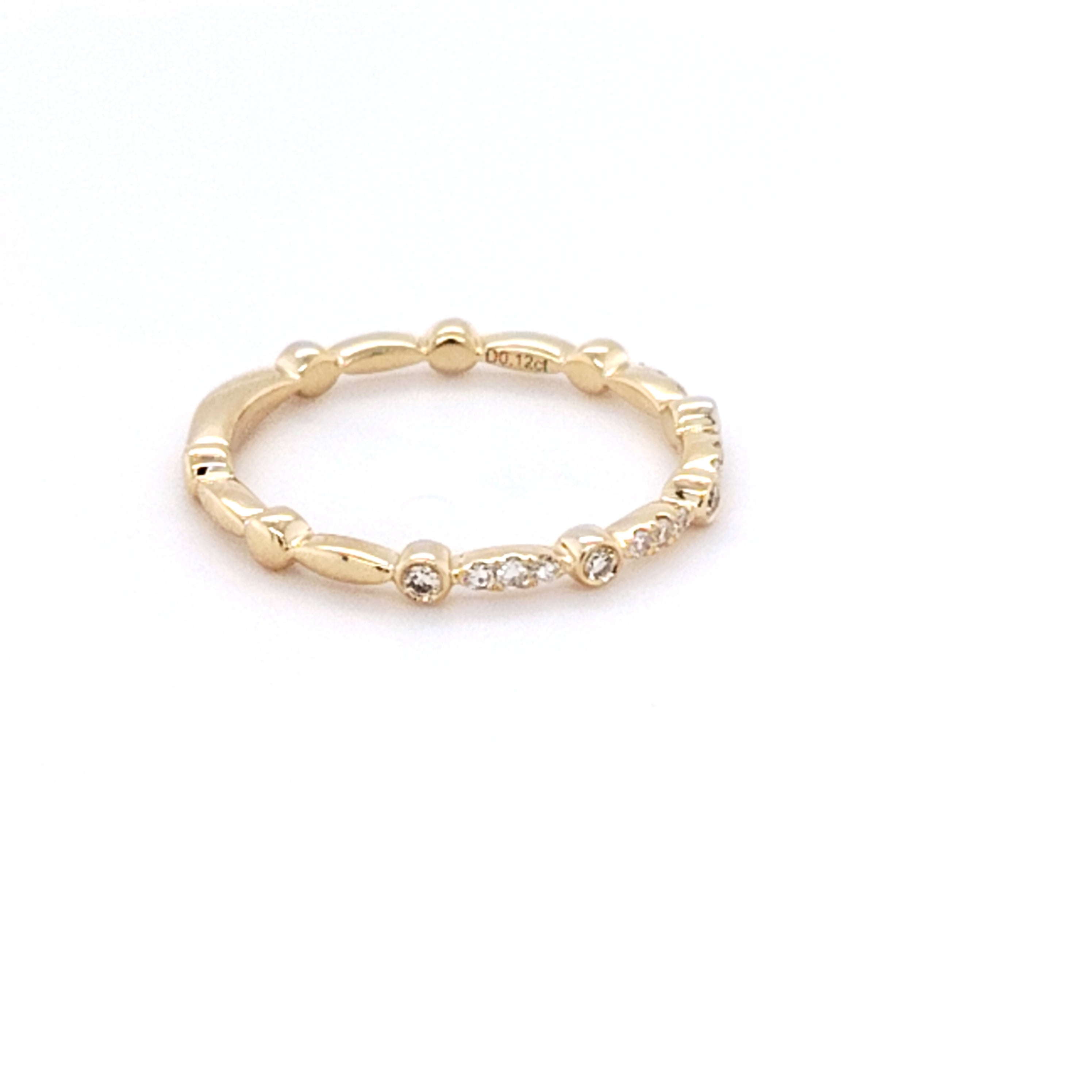 Elegant Bezel Diamond Ring