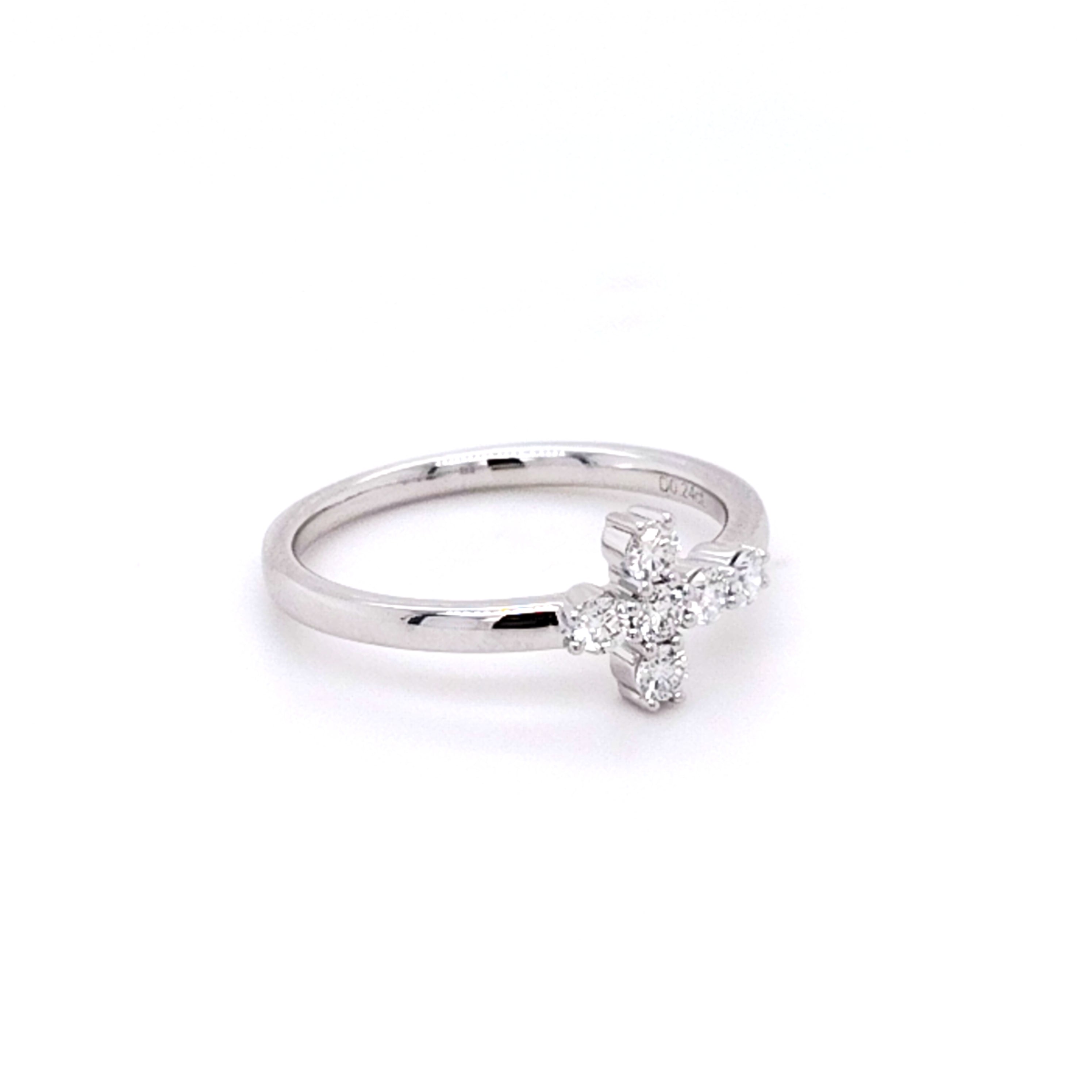 The Cross Collection Ring