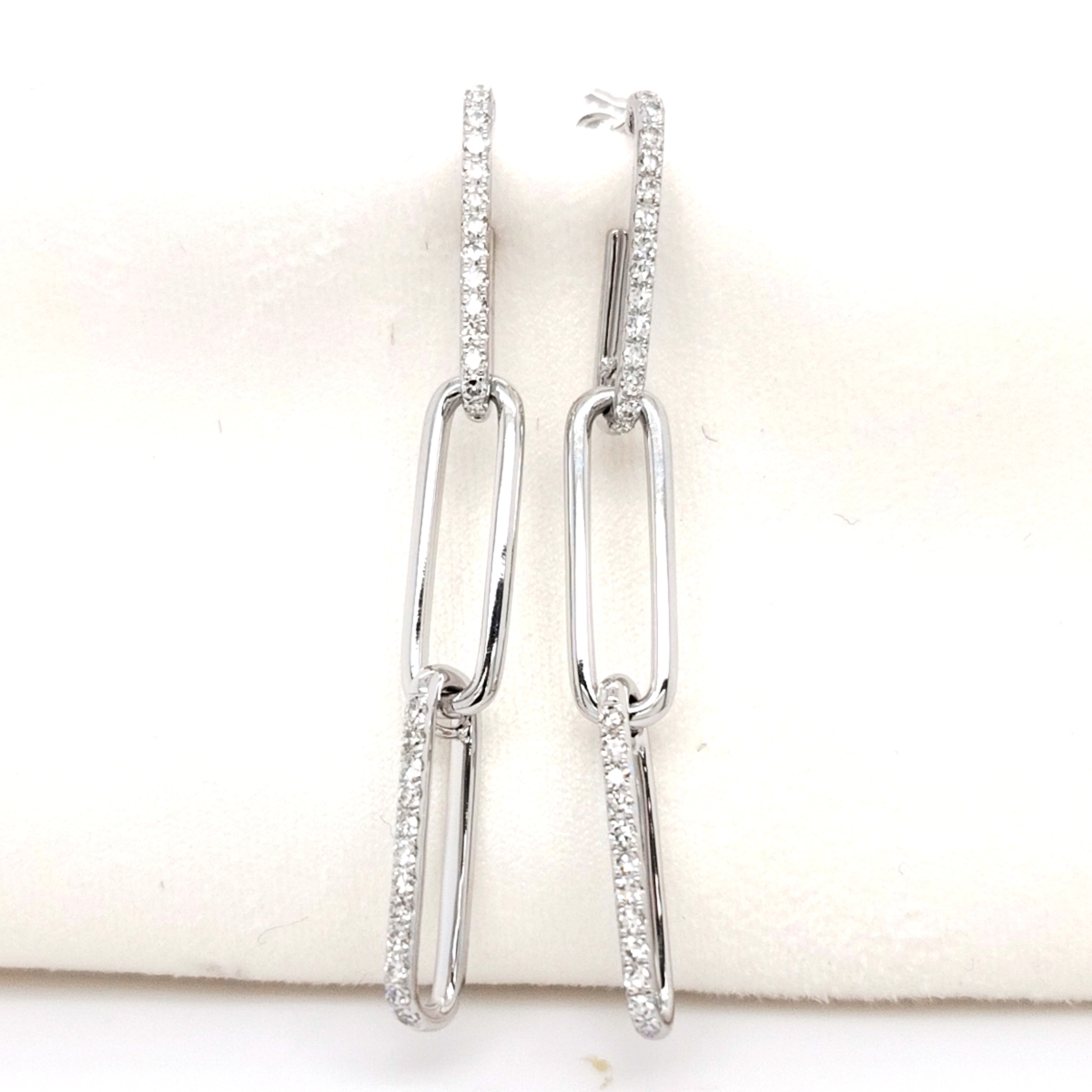 DIAMOND PAPERCLIP DROP