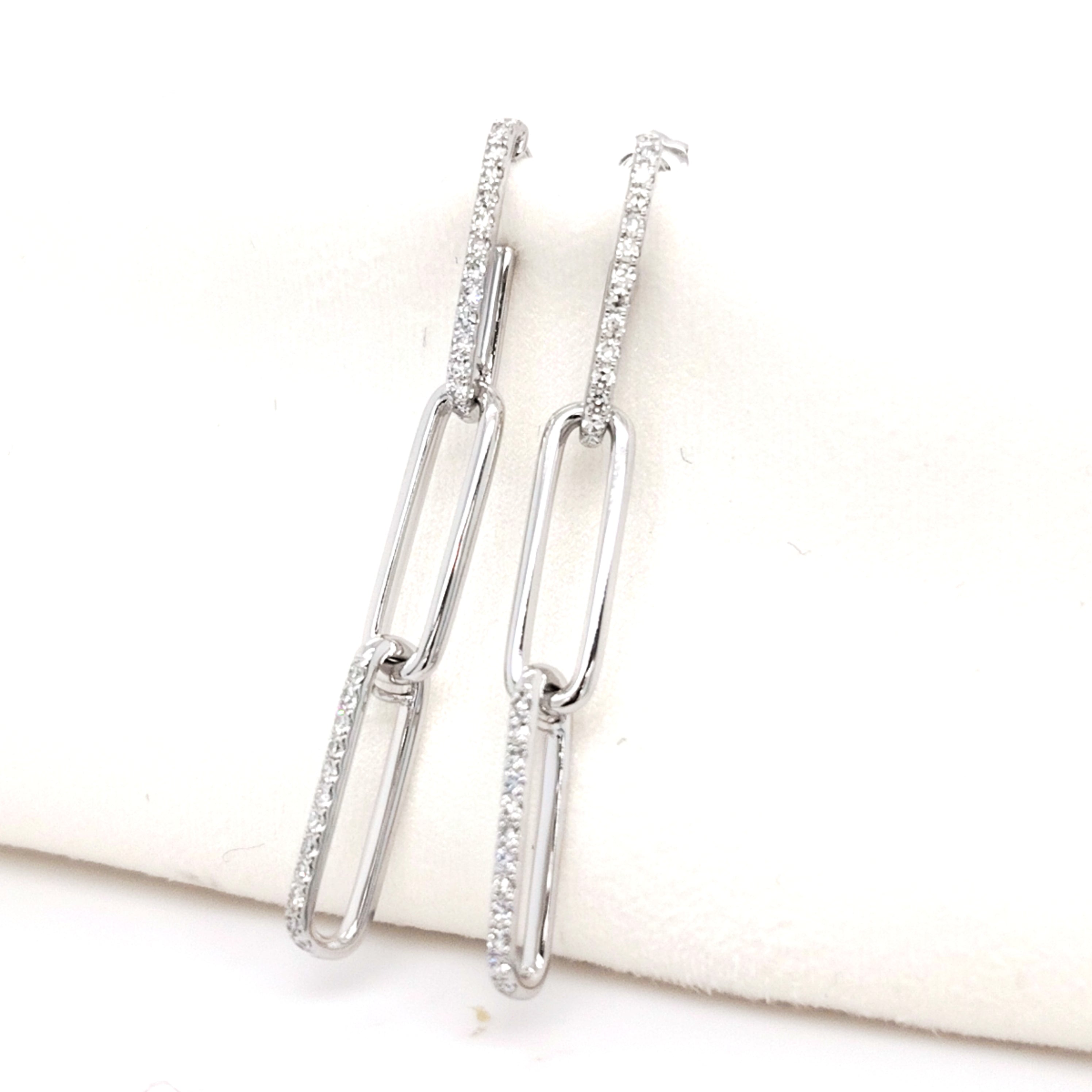 DIAMOND PAPERCLIP DROP