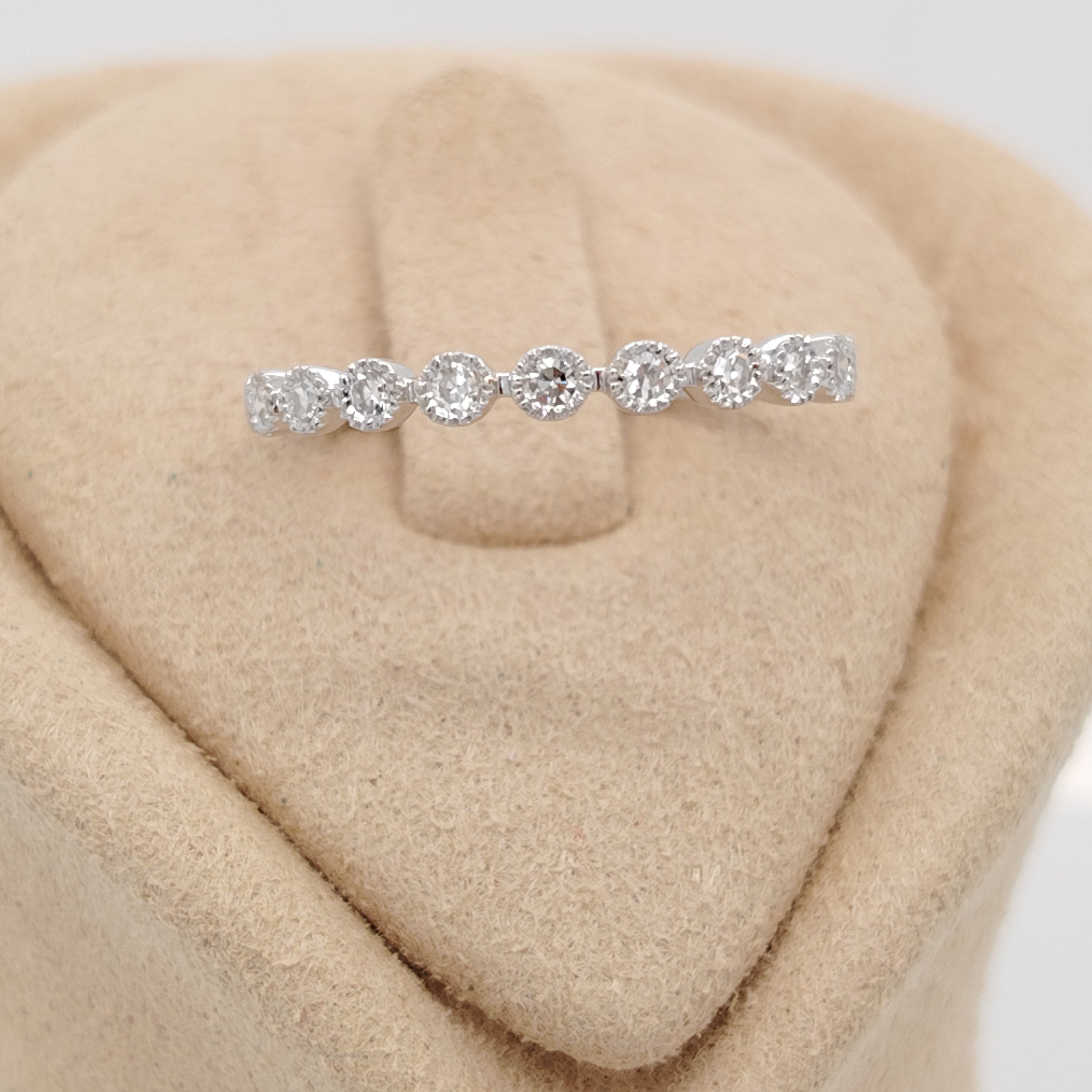 Ethereal Diamond Band