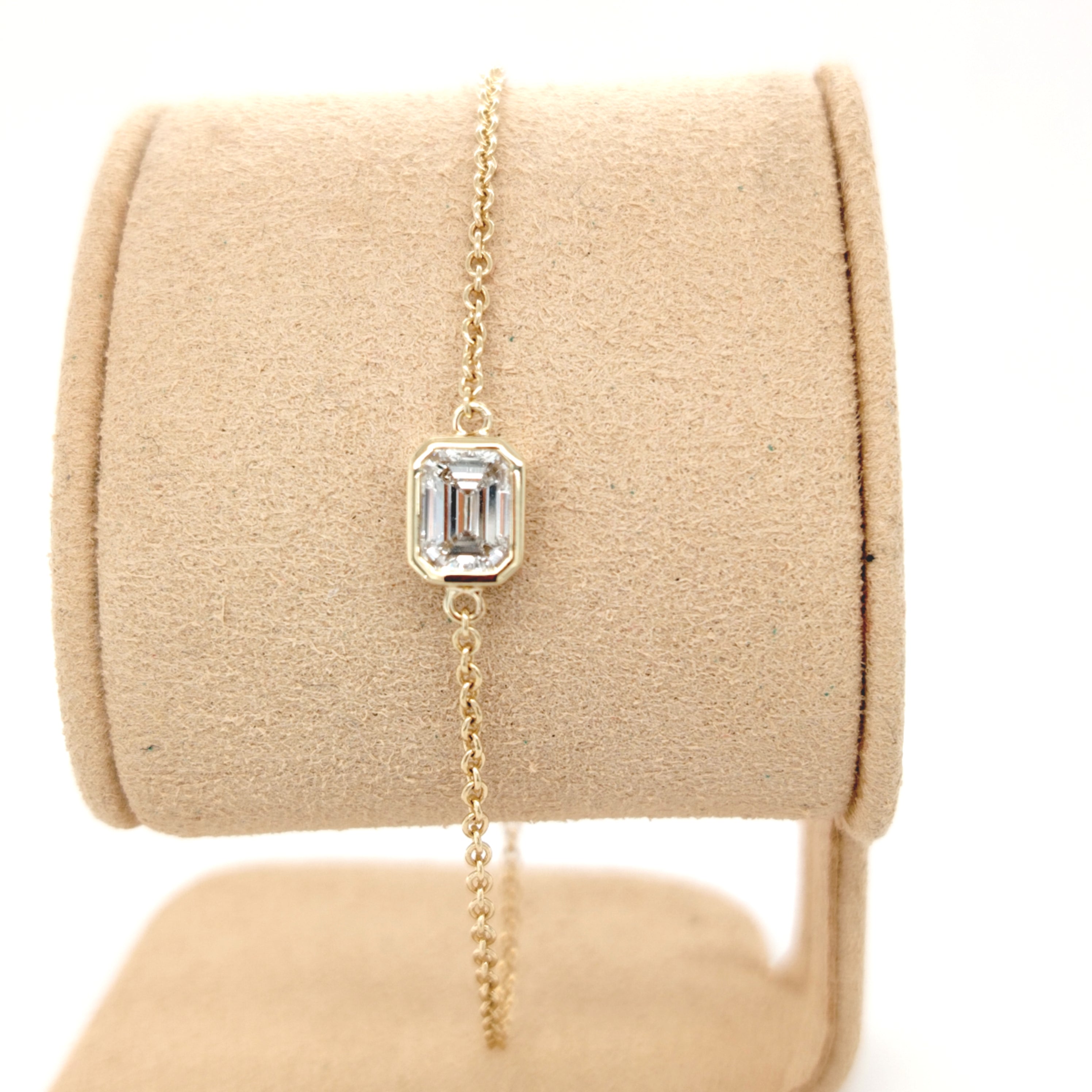 Classic Emerald-Cut Diamond Chain Bracelet