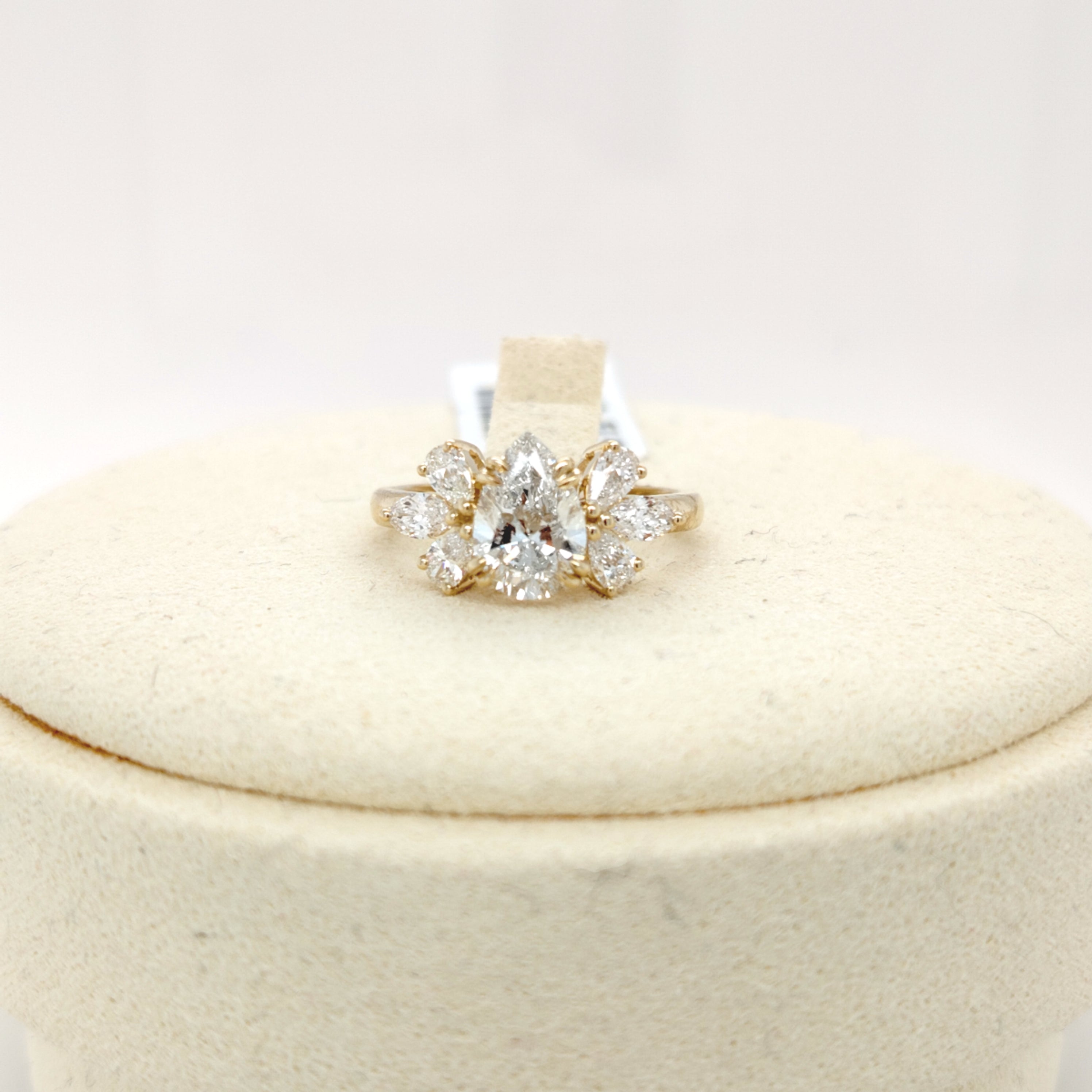 Pear Brilliance Diamond Ring