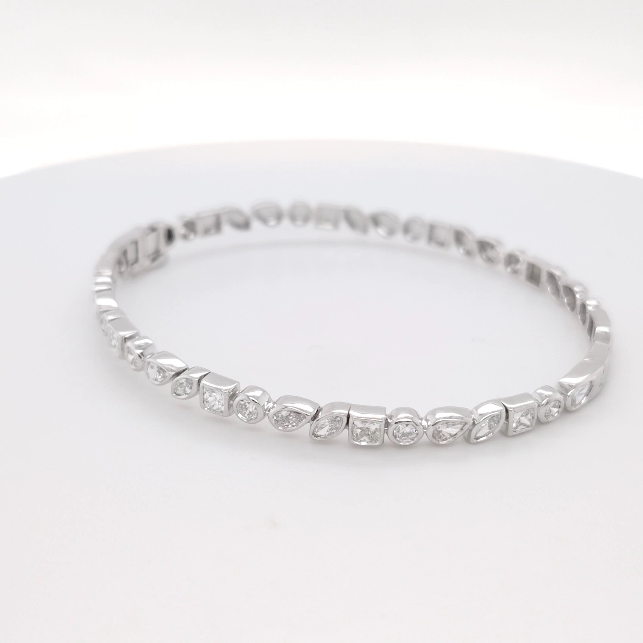 Geometric Diamond Station Bracelet - Bezel Setting
