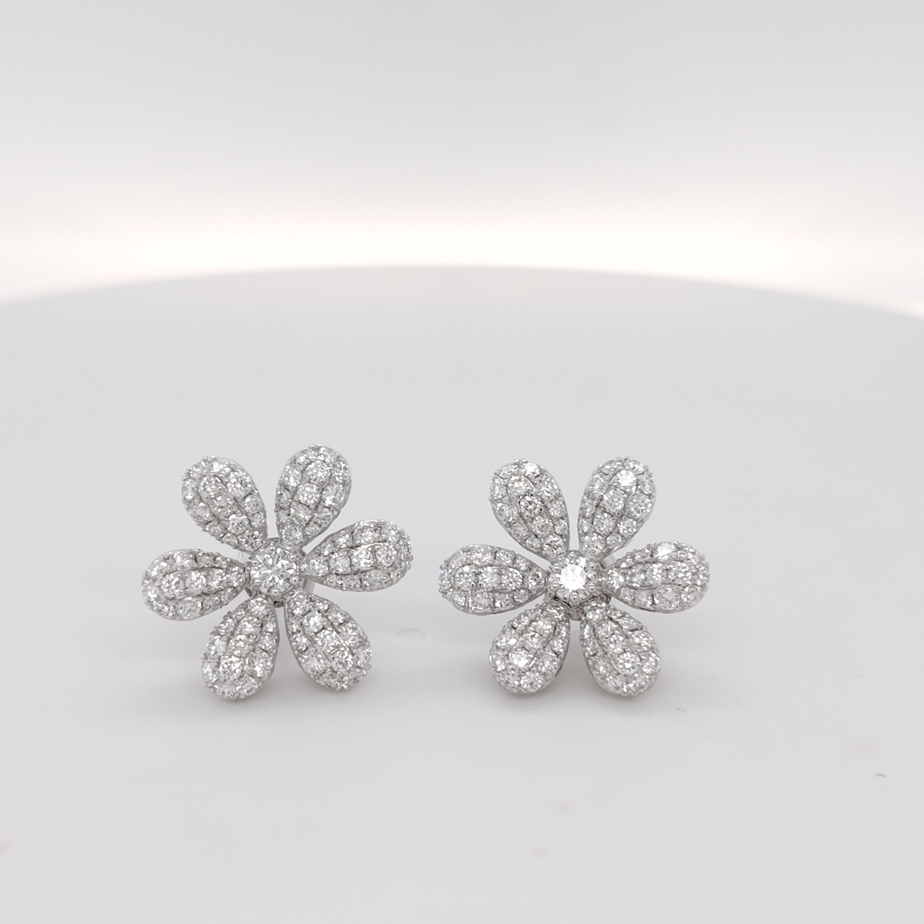 Pavé Daisy Stud Earrings