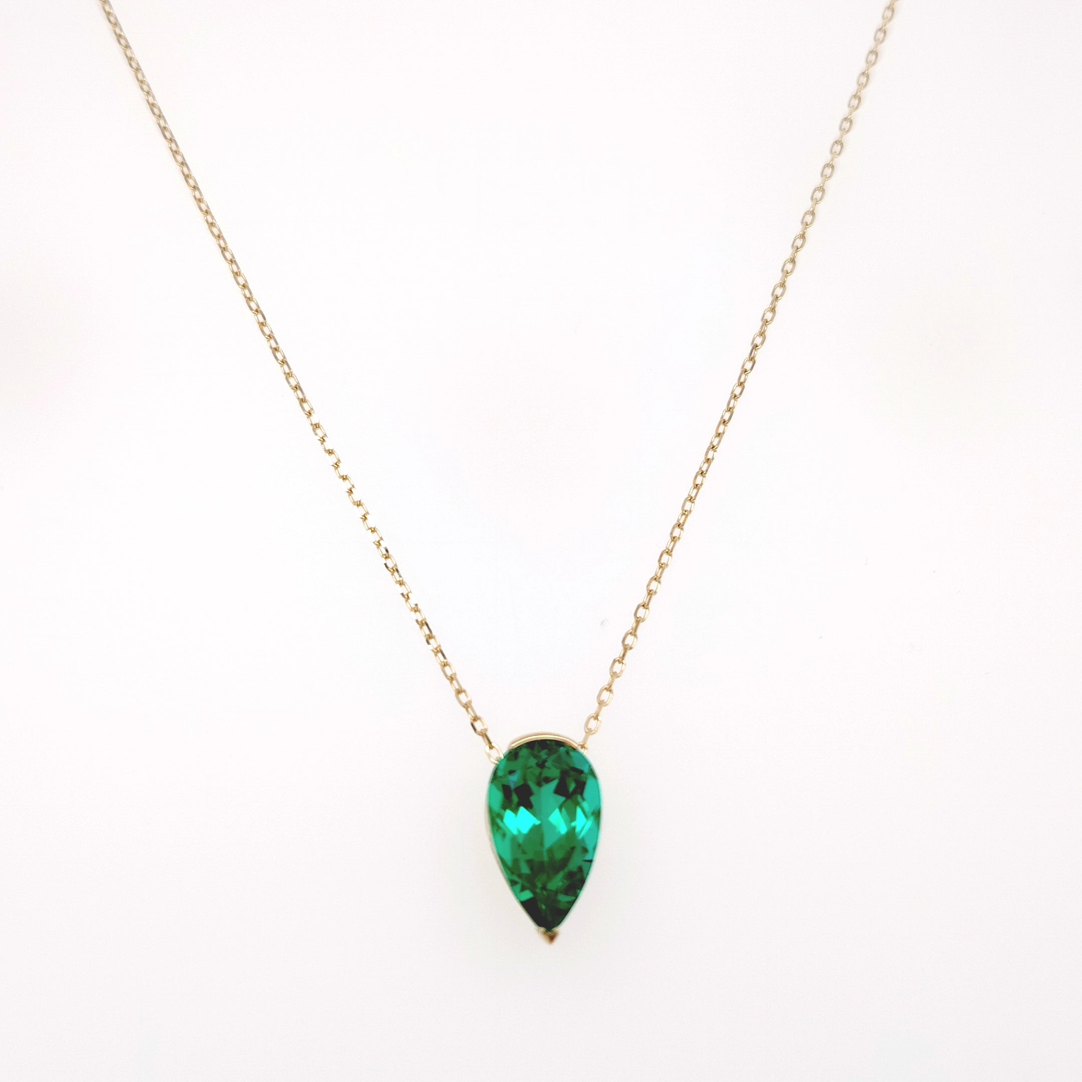 Pear-Shaped Emerald Necklace