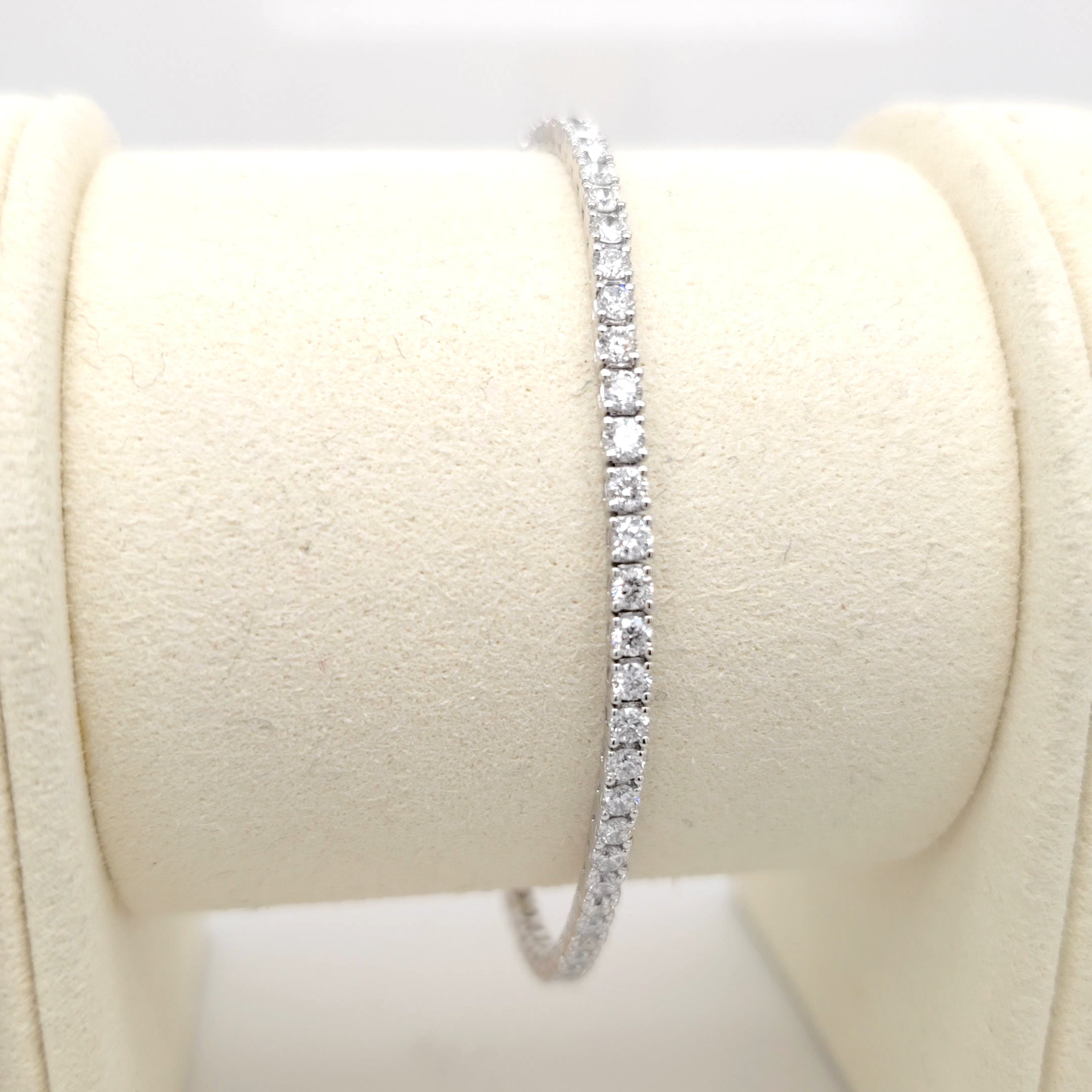 3.04ct Lab Grown Diamond Tennis Bracelet