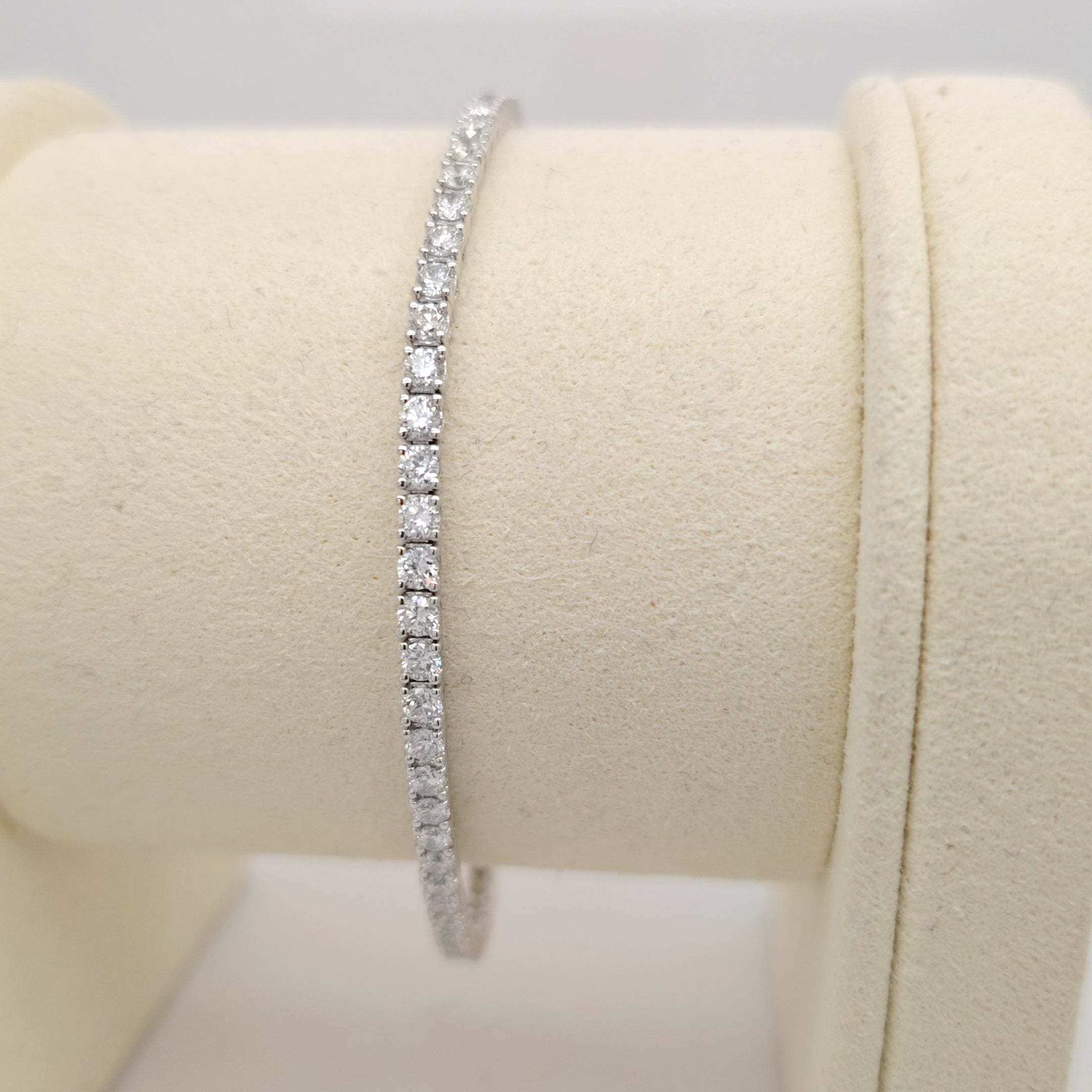 3.04ct Lab Grown Diamond Tennis Bracelet