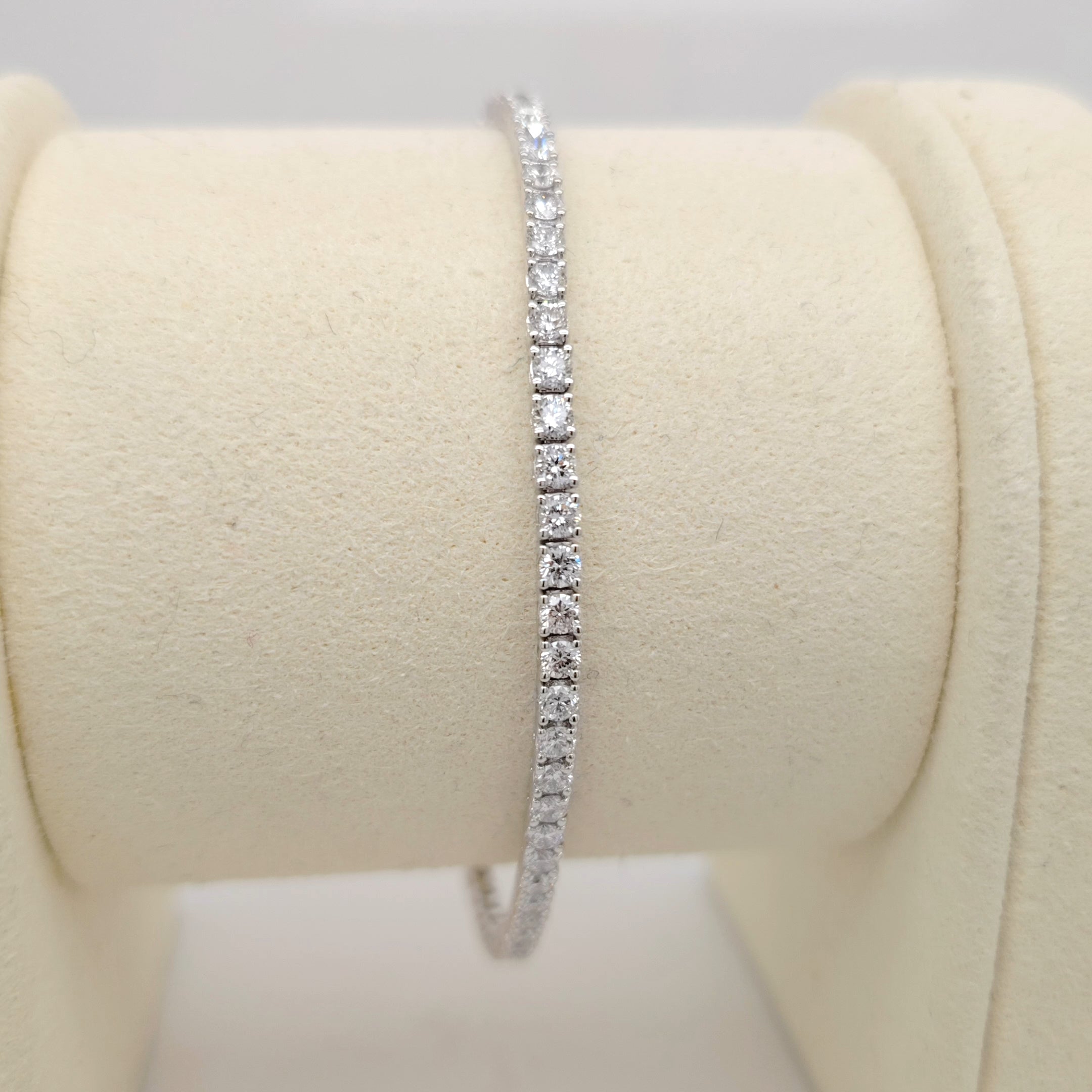 3.04ct Lab Grown Diamond Tennis Bracelet