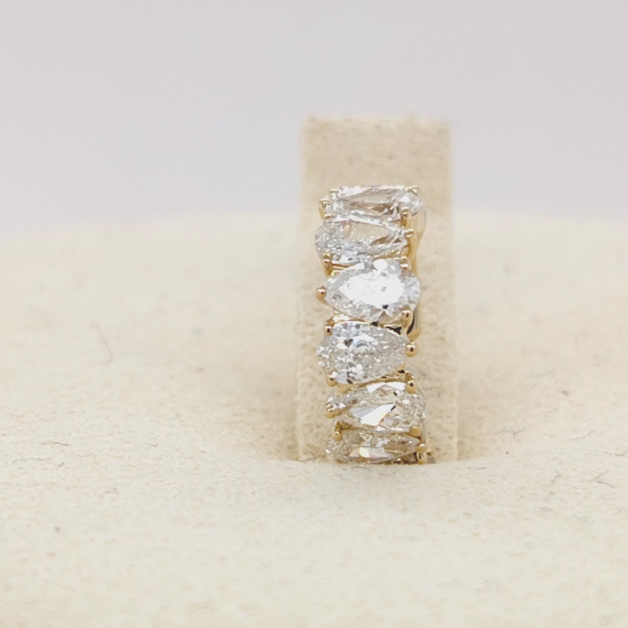 Lumière Pear Diamond Cuff Earring