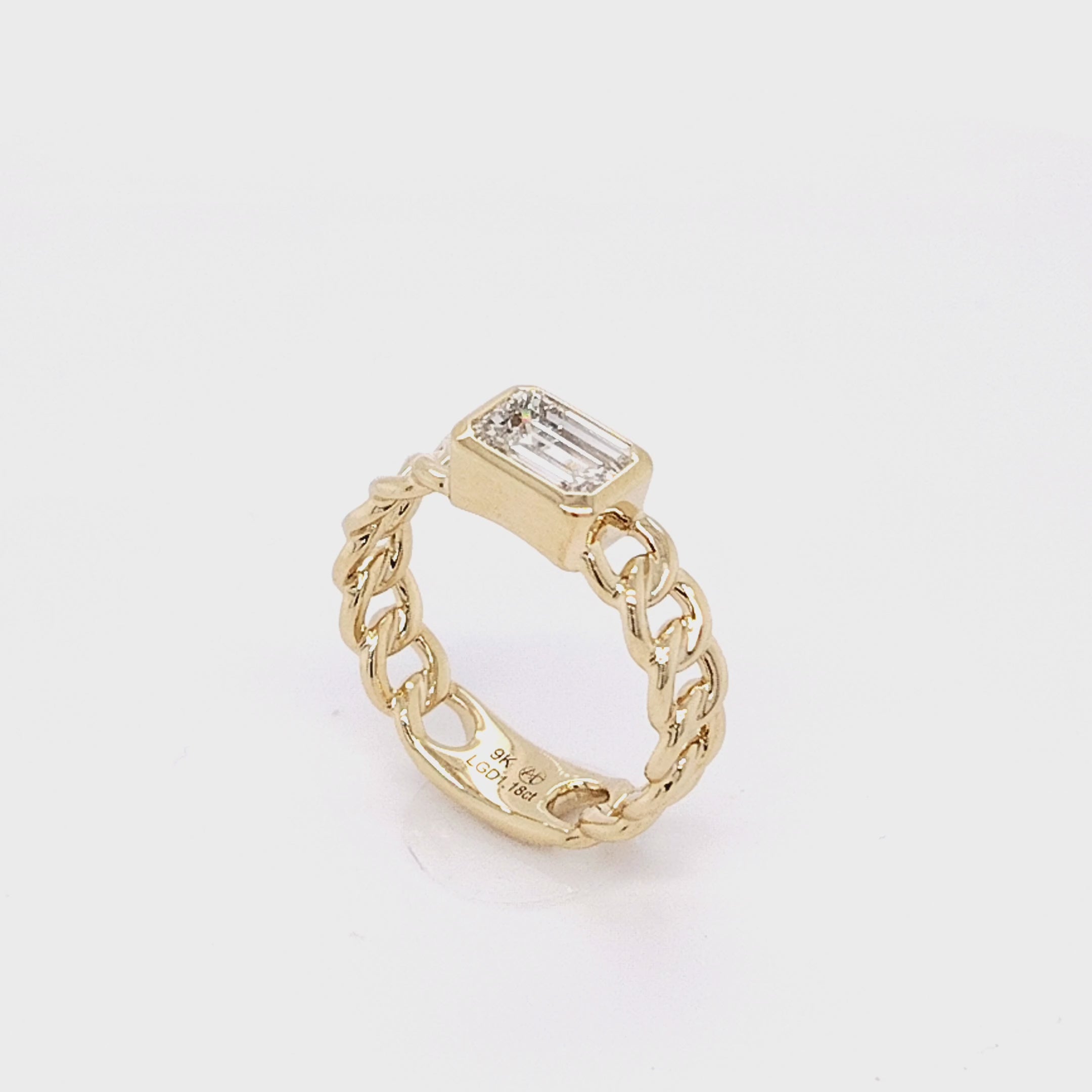 Emerald-Cut Diamond Chain Ring