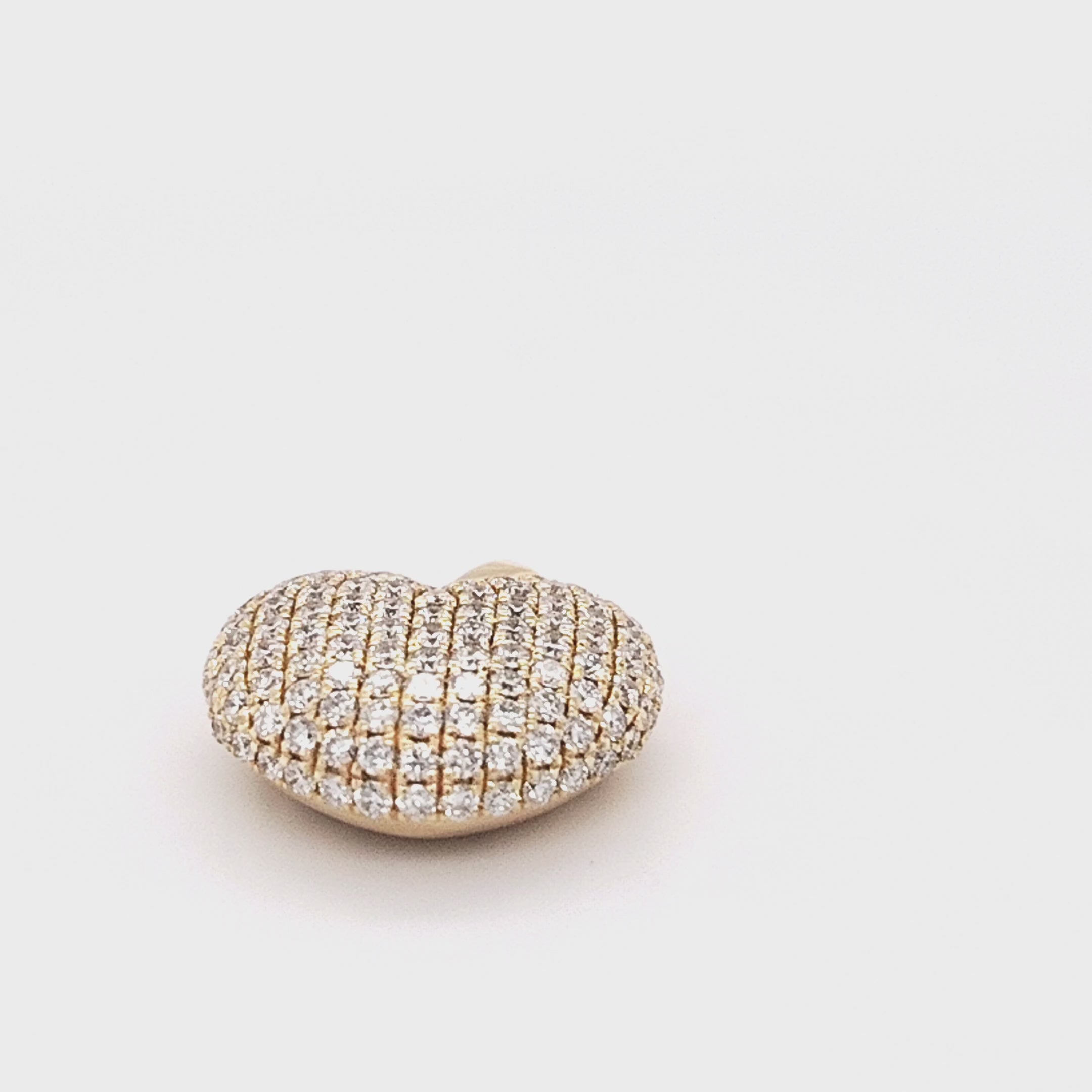 Pavé Heart Diamond Pendant