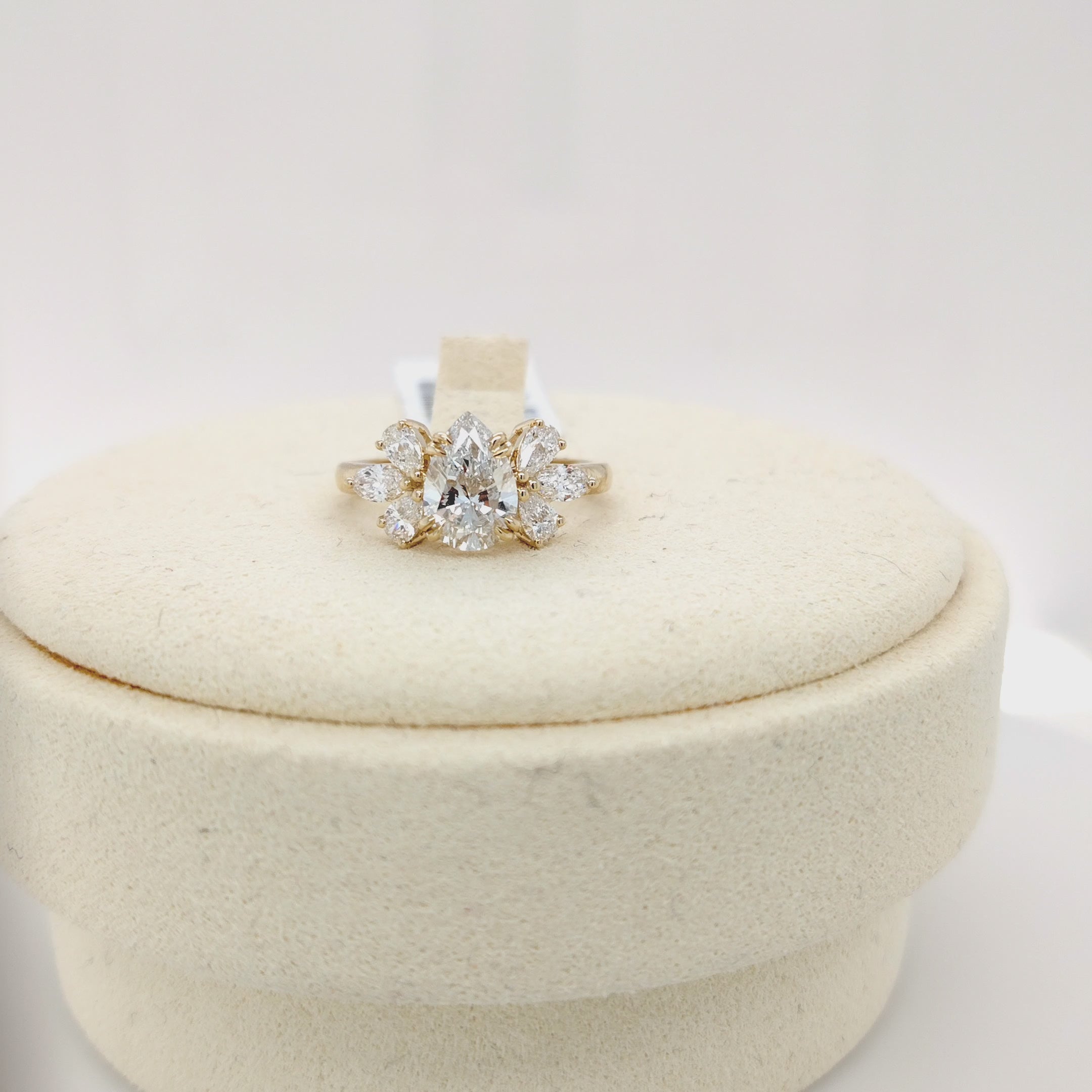 Pear Brilliance Diamond Ring